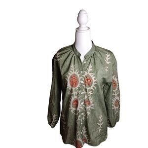 NWT Women's Green Boho Button-Up 3/4 Sleeve Split Neck Flowy Top Size M